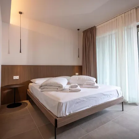 Paradise 3* Ρίβα ντελ Γκάρντα